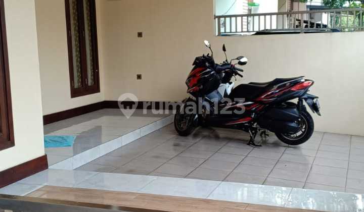 Rumah Renovasi Bagus Nyaman di Grand View Karawaci 2