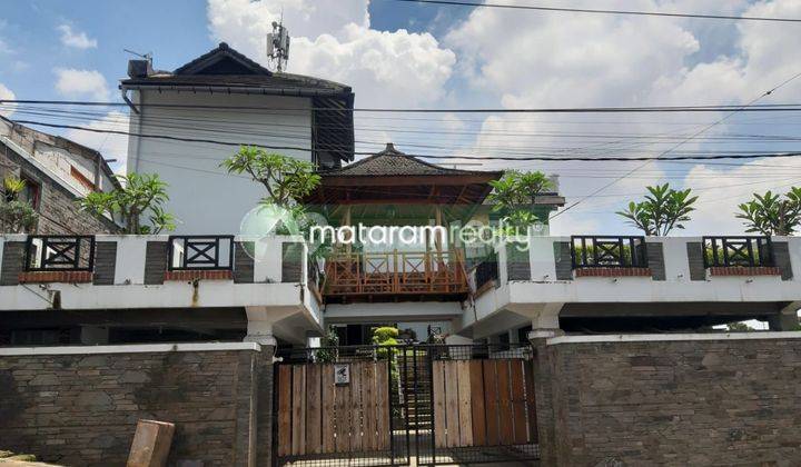 Rumah Induk dan Rumah Kost Aktif dan Selalu Full, Full view, Dekat ke Kampus-Kampus Top 1