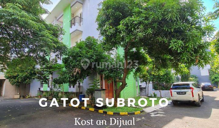 Rumah Kost Exclusive Gatot Subroto 12 Kamar Jakarta Selatan 1