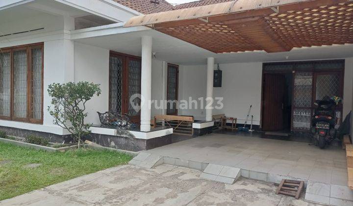 Jual Rumah Bagus Sayap Gatot Subroto Bandung 1