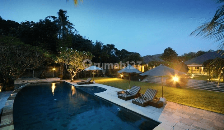 Villa Exclusive Modern Super Luas Dan Strategis Di Tiying Tutul Pererenan Bali 1