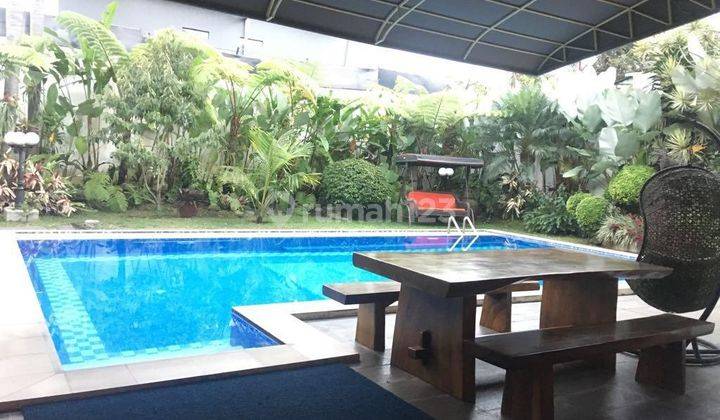 Rumah Lux Kawasan Geger Kalong Dengan Pool 2