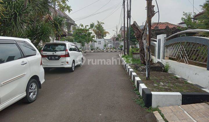 Rumah Kayu Putih Jakarta Timur 1