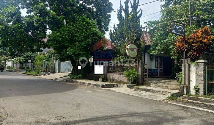 Rumah di lokasi premium, strategis, bebas banjir,sayap Ahmad Yani, jln nanas 2