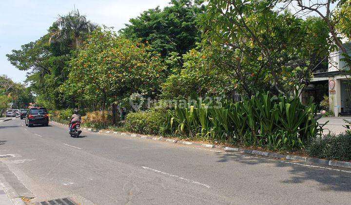 RUMAH USAHA 2 LANTAI RAYA GAYUNGSARI BARAT 2