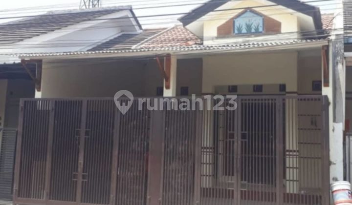 *Dijual Rumah di Taman Kopo Indah III*