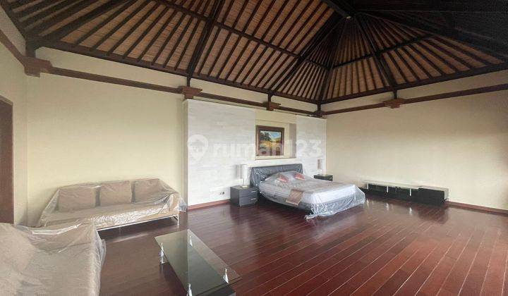  Magnificent Villa At Convenient Area Uluwatu. ocean View  2