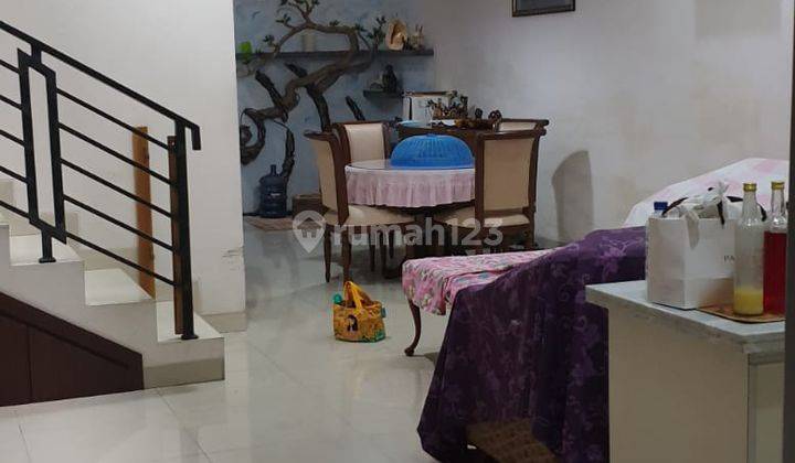 Rumah sunter furnish 3 lantai siap huni cantik dan rapih 2