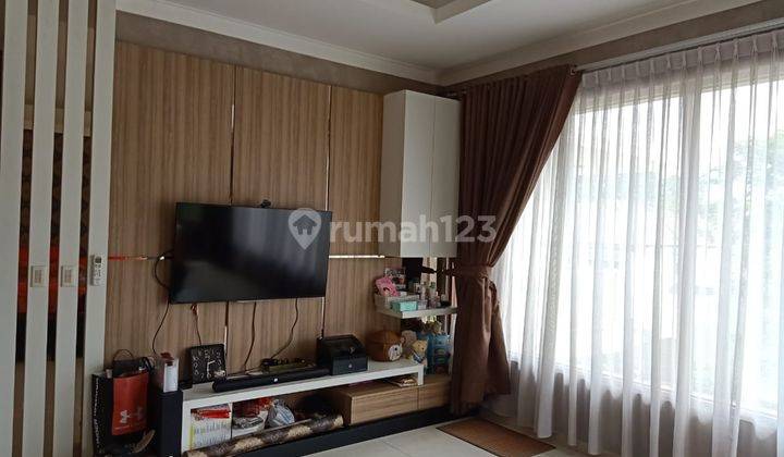 Dijual cepat rumah bangunan mandiri bagus di greencove bsd 2