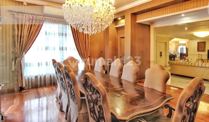 Rumah Keren Bergaya EUROPAN STYLE 