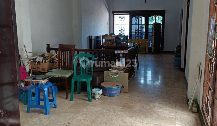 Rumah Tengah Kota Solo Cocok Untuk Usaha, Jl Honggowongso 2