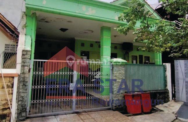 Rumah  depan taman, harga sangat miring di Malaka Country Jakarta Timur 2