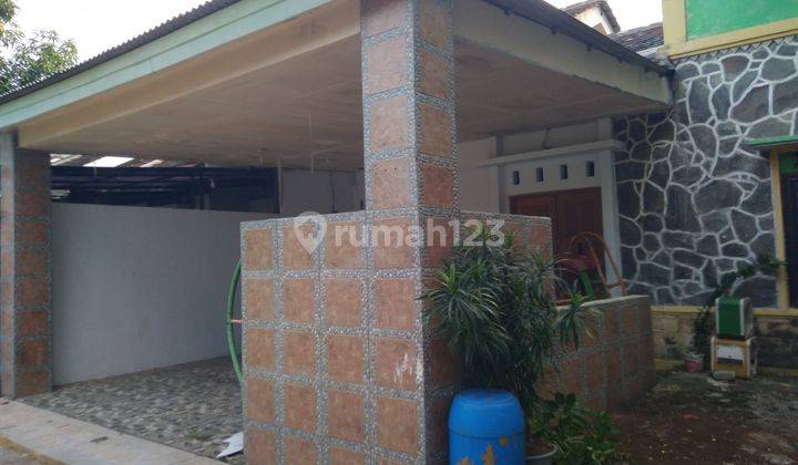 Rumah nyaman dan strategis view gunung Salak dan kebun 2