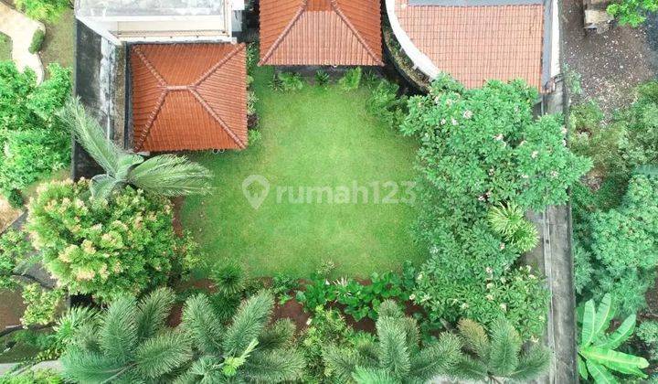 Dijual Rumah Mewah Siap Huni dan Nyaman di Jalan Maleo Bintaro Tangerang Selatan 1