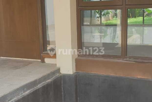 Dijual Rumah Modern Cantik dengan CCTV dekat Univ Prasetya Mulya dan Aeon Mall  2