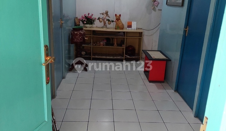 Sale Rumah Kost + Kios Di Jakarta Pusat Rp 3.9 M Nego 2