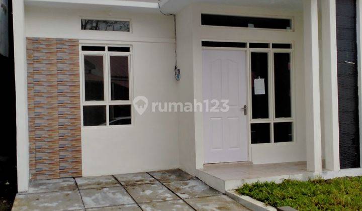 Rumah Ready Stock di tengah kota Manado, harga terjangkau! 1