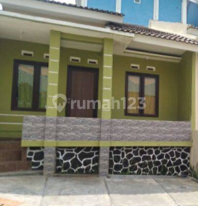 Rumah Baru Asri Siap Huni di Cipageran Cimahi Utara 1