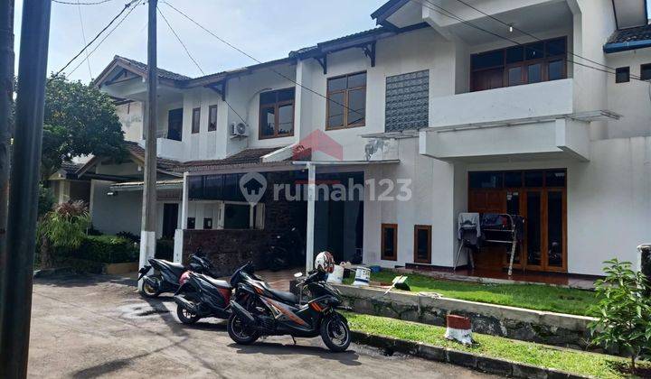 Rumah dua lantai siap huni Kopo melati, lokasi strategis dekat Miko mall 1