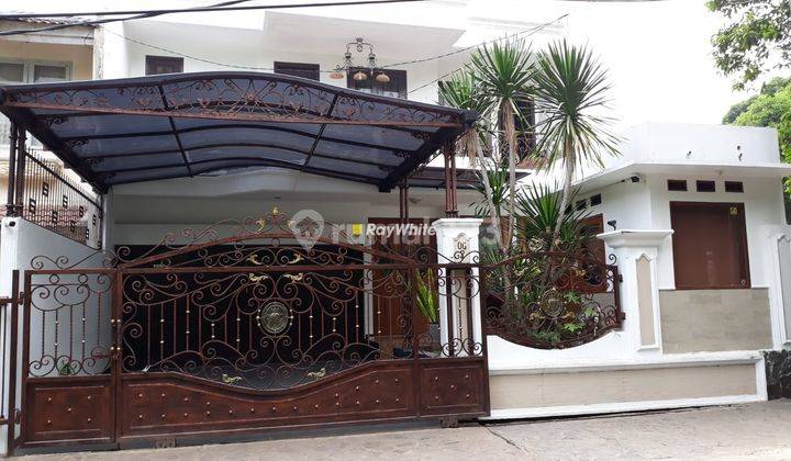 Rumah Super Cozy, Turun Harga di Puri Cinere 1