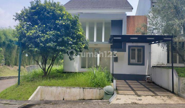 Rumah di Rancamaya Golf Kota Bogor, Tanah Hook Hadap Taman 1