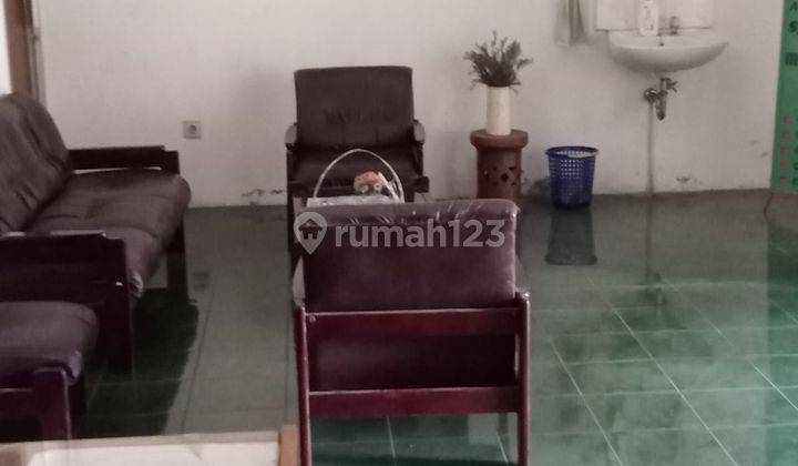 Rumah Usaha Tepi Jalan Raya Loaksi Strategis dan Ramai  (ER) 2