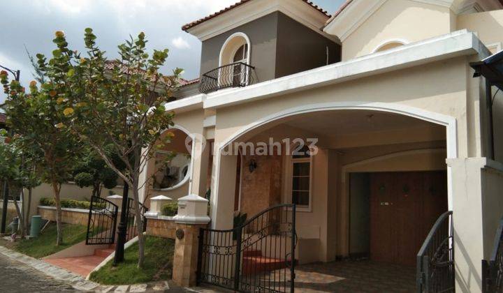  Rumah LUX - Mewah 2 Lantai SEMI FURNISHED di Perumahan Elite Cassa Grande Maguwoharjo 2