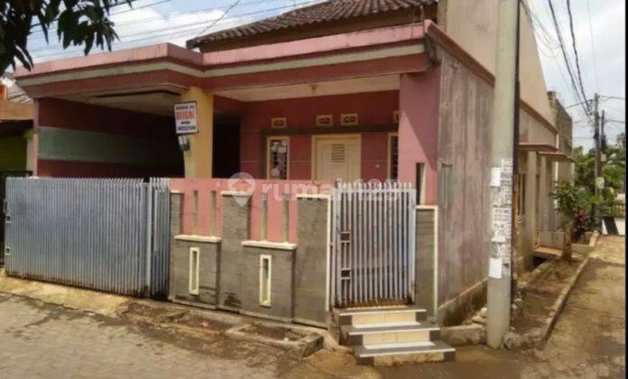 Rumah dua lantai siap huni di Distric orange cibiru cinunuk bandung timur 1