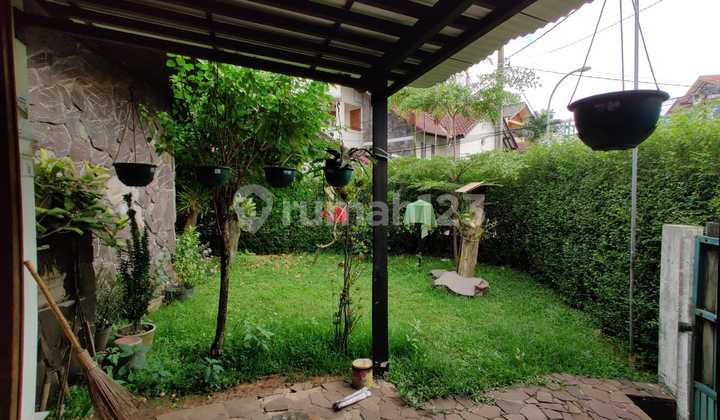 Rumah asri, Lokasi Strategis, Nyaman Huni Kawasan Sayap Pasteur