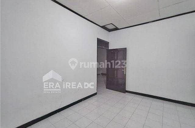 Jual Rumah Tengah Kota Semarang di Wonodri Baru Raya 2