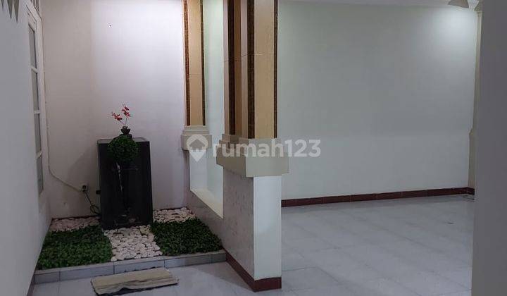 RUMAH di KOTA WISATA, Hunian Rapih dalam Cluster 2