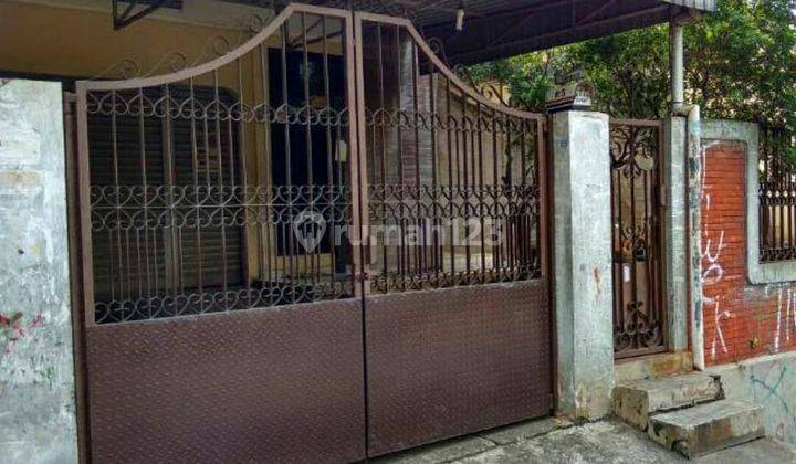 Turun Harga, Rumah 2 Lantai, Siap Huni 1