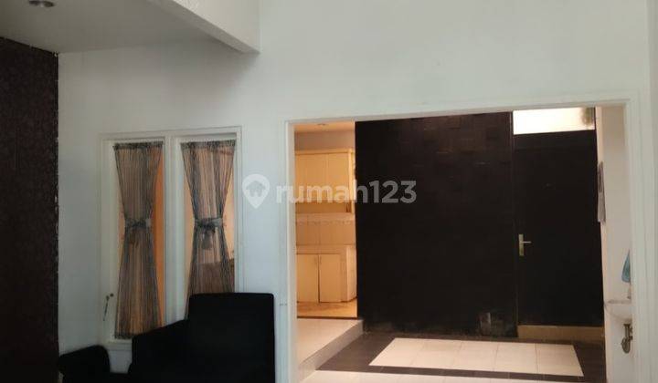 Rumah Bagus Full Furnished di Kemang Pratama Bekasi Selatan  2