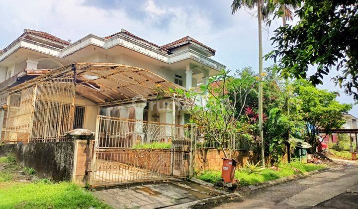 Rumah murah depan green area kolam renang Sentul city 2