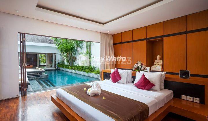 private villa di seminyak 2