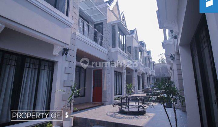 Town house asri gaya victoria harga under 2.7M 1