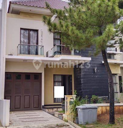 Dijual rumah 2 lantai siap huni dan strategis di Cluster Taman Cemara Harapan Indah 1