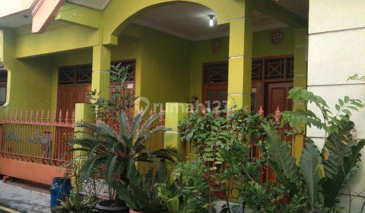 Rumah Minimalis Asri Tengah Kota Solo Dekat Pusat Perbelanjaan 1