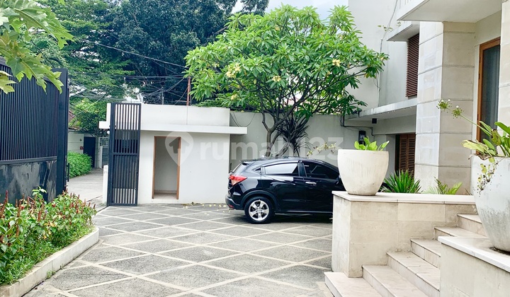 Rumah Mandiri Dengan 5 Kamar Tidur Di Kemang Ajh04028 Rumah Mandiri Dengan 5 Kamar Tidur Di Kemang Ajh04028