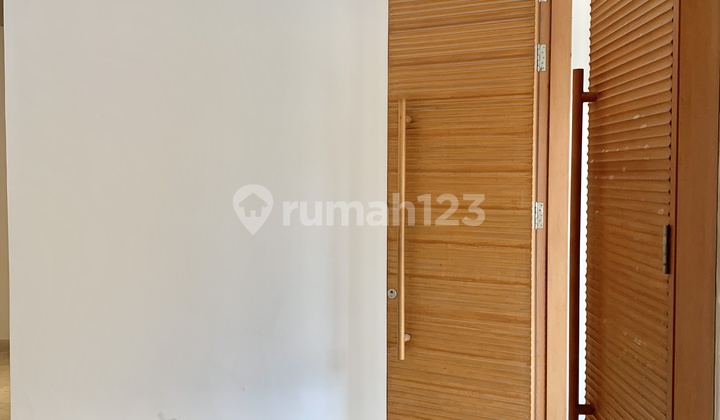 Stand Alone House With 5 Bedrooms At Kemang Ajh04028 2