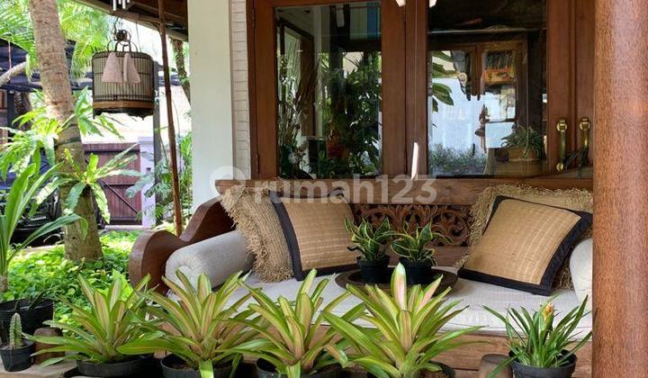 Bali Tropical House @Sector 7 Bintaro Jaya