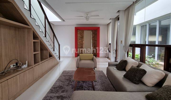 Modern House near Pondok Indah is Available for New Tenant 1