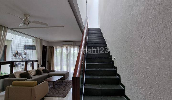 Modern House near Pondok Indah is Available for New Tenant 2