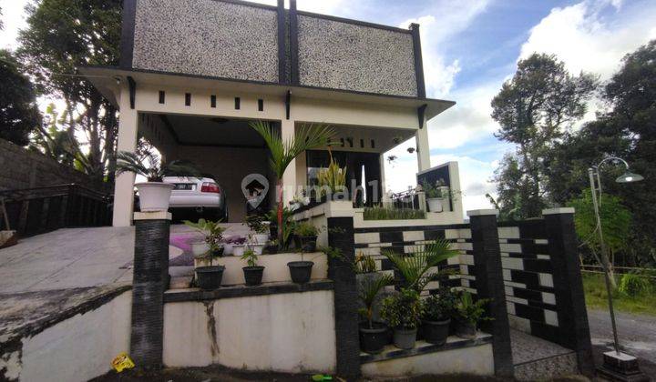 Rumah Strategis Kawasan Wisata Kemuning 2