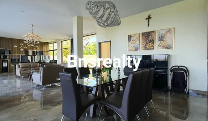 Villa Lokasi Kampial