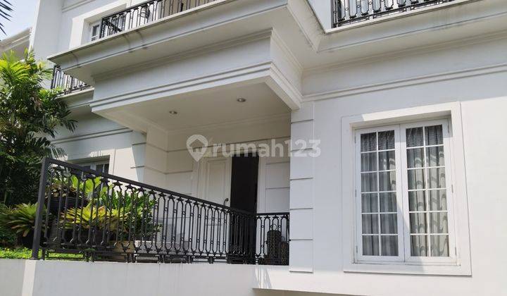 Turun Harga. Rumah Cantik @Kebayoran Baru Jaksel 1