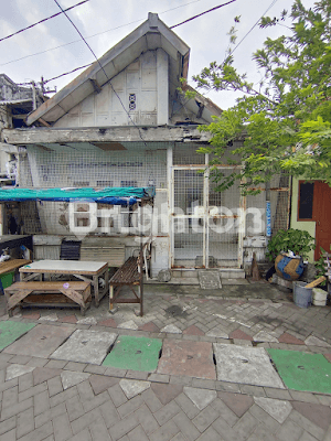 RUMAH LAMA (BAYAR TANAH) AREA UNDAAN DEKAT PENGAMPON 1