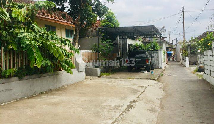 Rumah Klasik Di Tengah Kawasan Wisata, Dekat Kraton Yogyakarta. 2