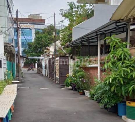 RUMAH LAMA TERAWAT 1,5 Lt di JL.KH.HASYIM ASHARI , PETOJO, JAKARTA PUSAT 1