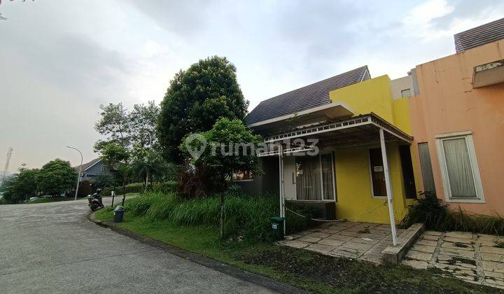 Rumah siap huni posisi hook Sentul city 2